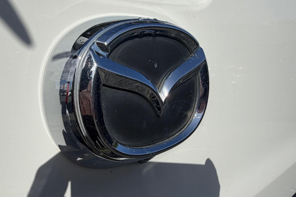 2017 Mazda BT-50 UR GT Ute Image 13