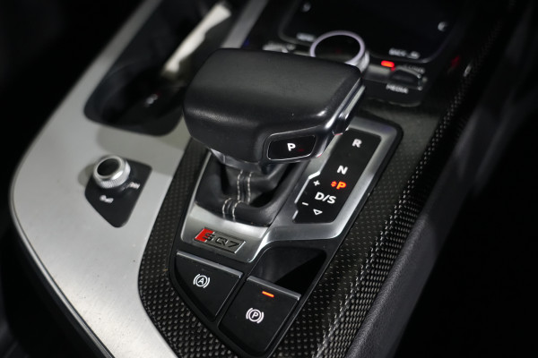 2019 Audi SQ7 TDI SUV Image 17