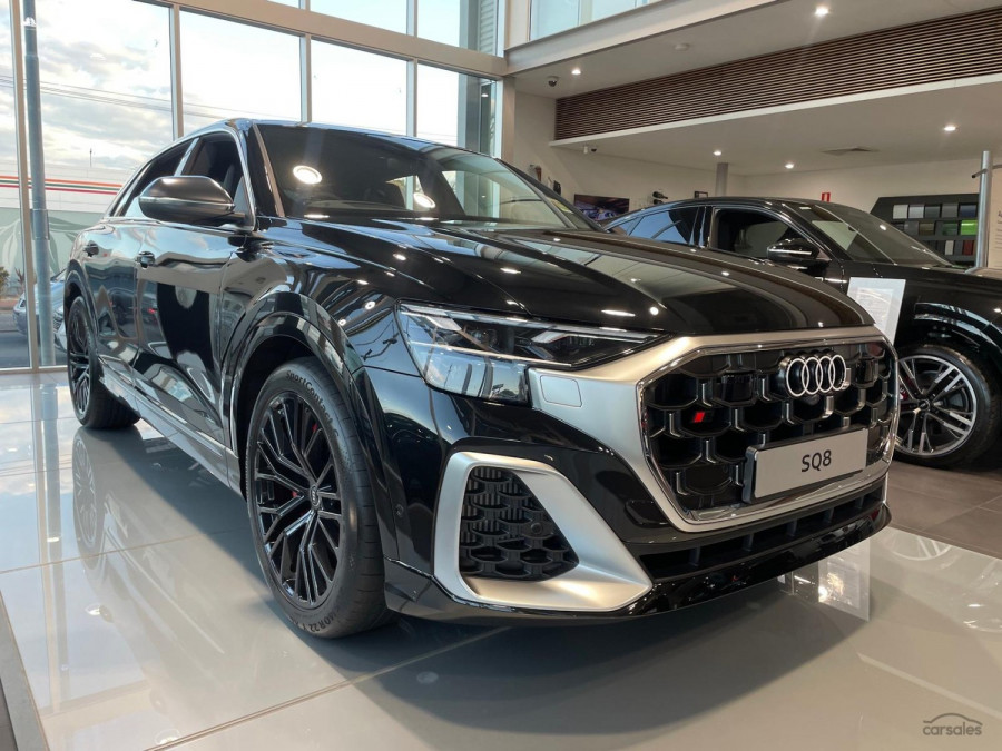 2026 Audi SQ8 TFSI SUV Image 3