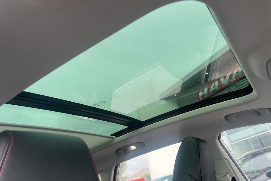 2022 MG HS SAS23 Essence SUV Image 10