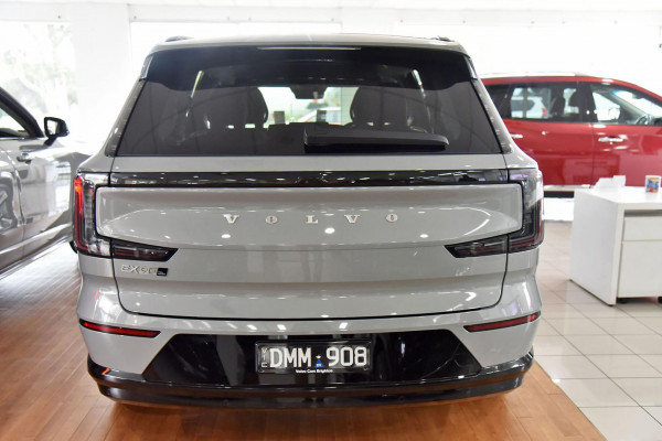 2025 Volvo EX90 No Series Plus Twin Motor SUV Image 4