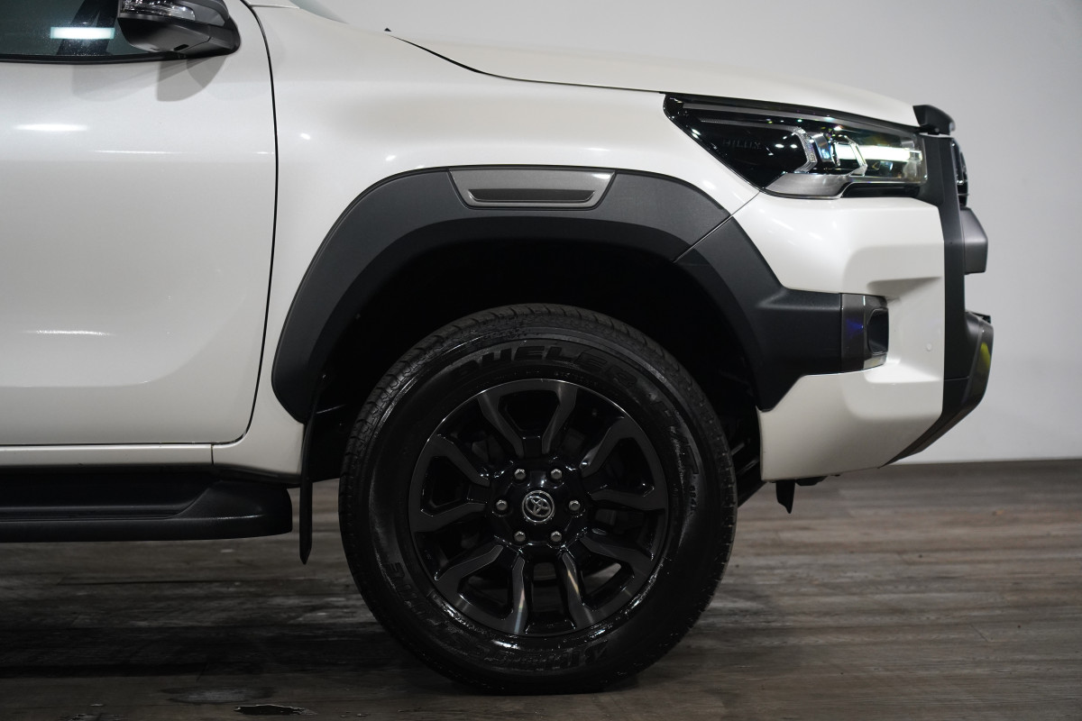 2020 Toyota HiLux Rogue (4x4) Ute Image 5