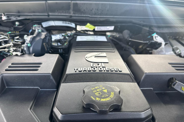 2022 Ram 2500 DJ Laramie Ute Image 28