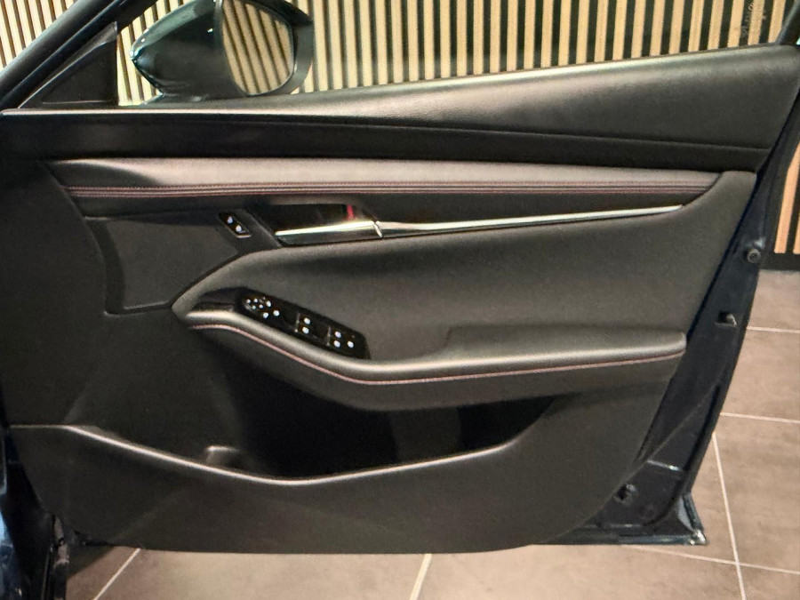 2025 Mazda 3 BP Series G25 Evolve SP Hatch Image 11
