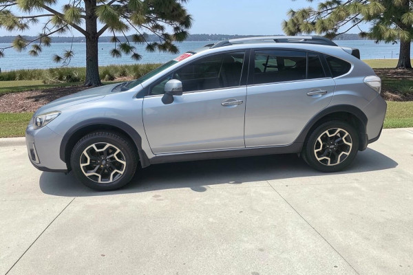 2017 Subaru XV G4-X 2.0i-S SUV Image 4