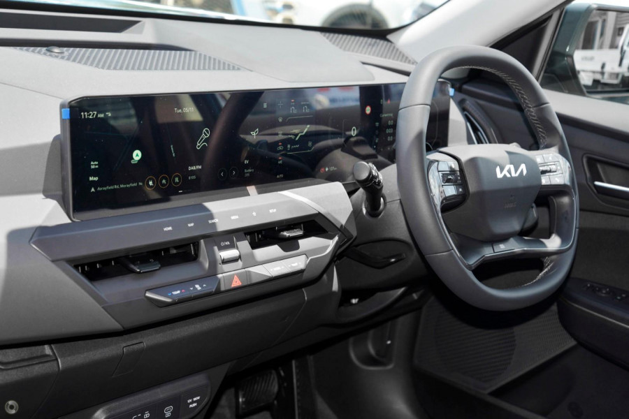 2025 Kia EV5 OVc Air Long Range SUV Image 15