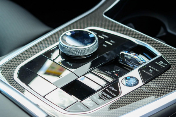 2025 [THIS VEHICLE IS SOLD] image 9