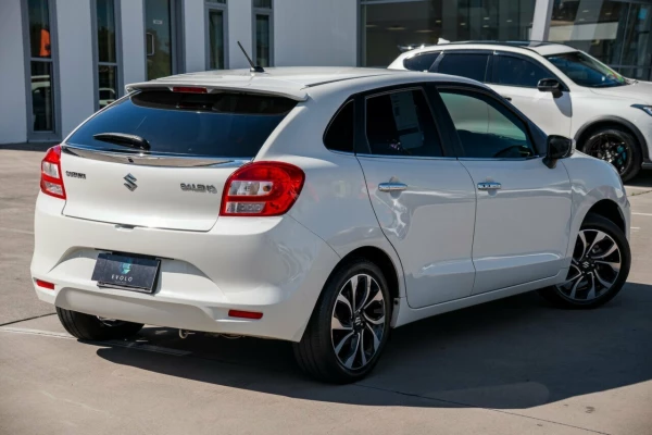 2021 MY22 Suzuki Baleno EW Series II GLX Hatch Image 2