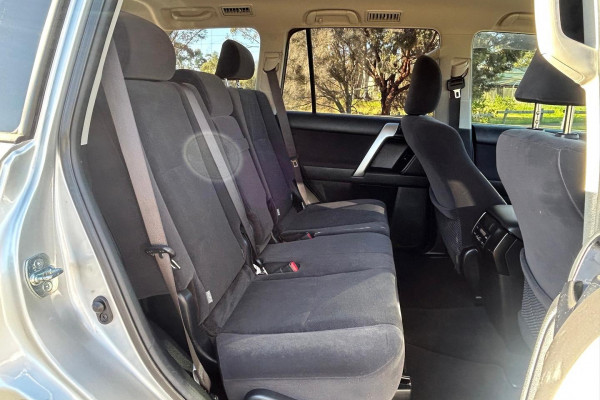 2014 Toyota LandCruiser Prado GDJ150R GXL SUV Image 26