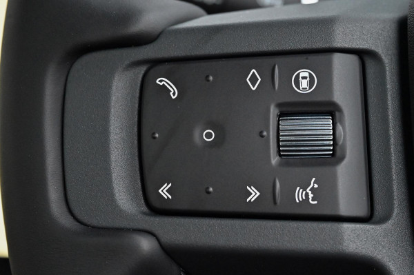 2025 MY26 Land Rover Defender L663 130 D350 X-Dynamic SE SUV image 20