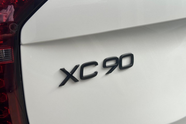 2026 Volvo XC90 L Series Black Edition SUV Image 5