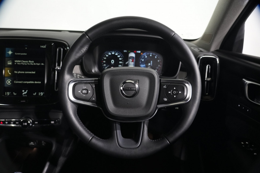 2020 Volvo XC40 XZ T4 Inscription SUV