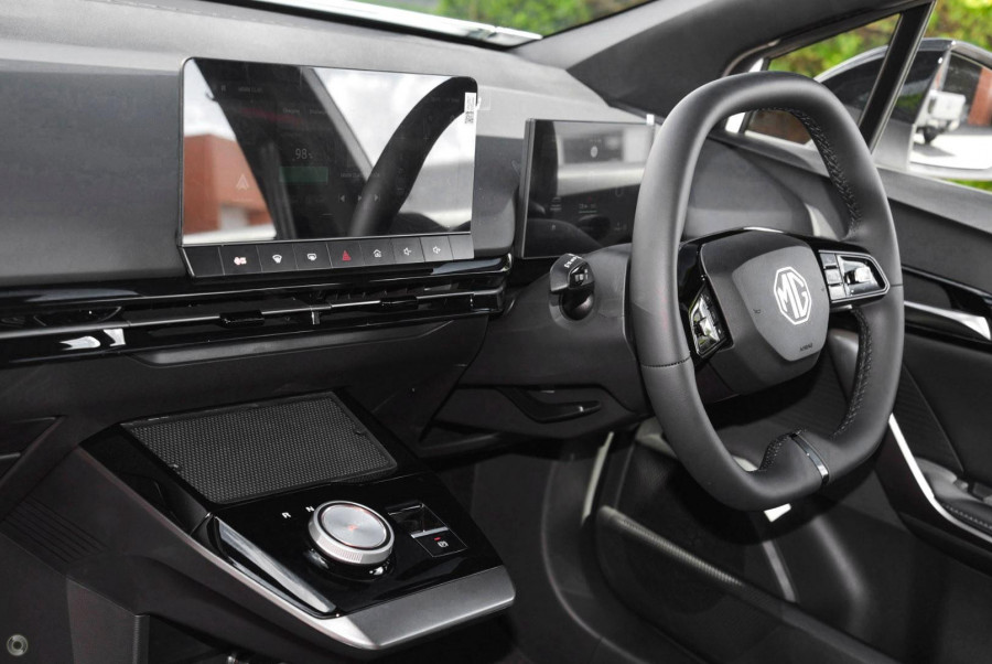 2024 MG MG4 MEH32 Excite 51 125kW Hatch Image 7