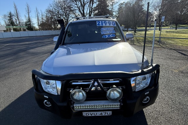 2013 MY14 Mitsubishi Pajero NW VR-X SUV Image 8