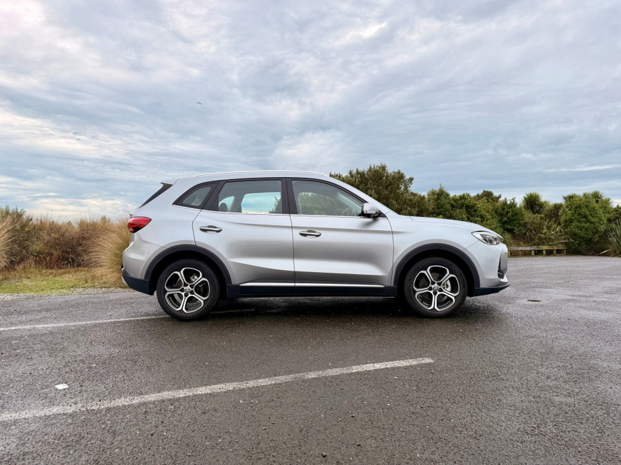 2026 MG ZS ZS32 Excite Hybrid+ SUV Image 2