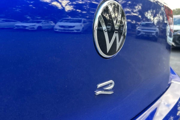 2022 MY22.5 Volkswagen Golf 8 R Hatch Image 11