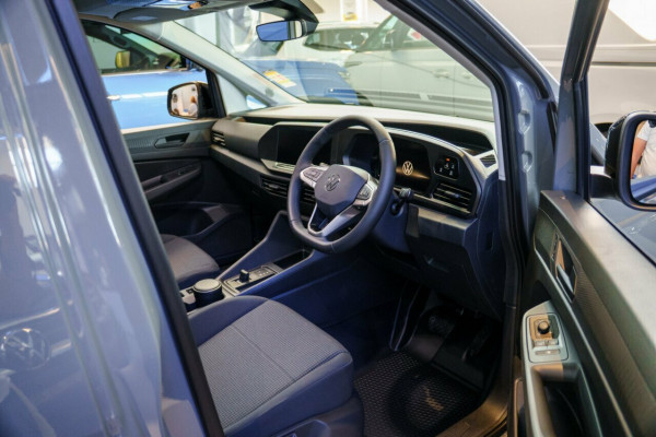 2026 Volkswagen Caddy 5 TSI220 SWB Van Image 7