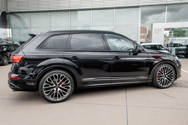 2025 MY26 Audi SQ7 4M TFSI SUV image 3