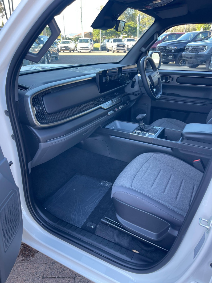 2025 MY26 Kia Tasman TK SX Cab Chassis Image 10