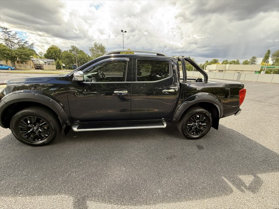 2017 Nissan Navara D23 Series 2 ST-X Black Edition Ute Image 6