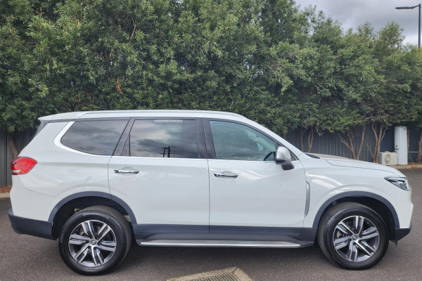 2023 LDV D90 SV9A Executive SUV Image 8