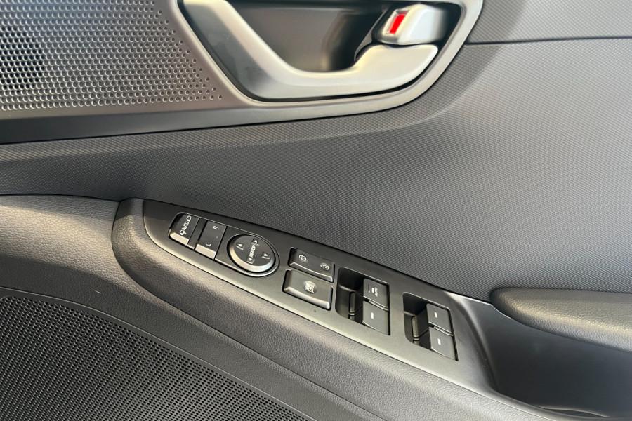 2019 Hyundai IONIQ AE.2 Electric Elite Hatch Image 12