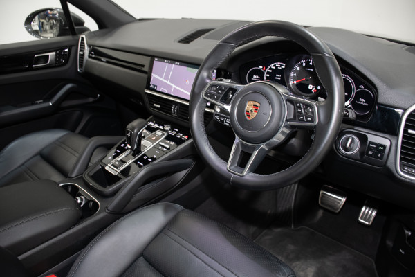2019 Porsche Cayenne S SUV Image 18