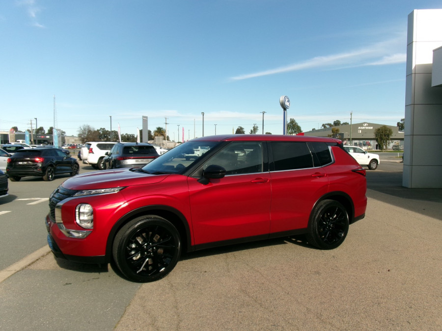 2023 MY24 Mitsubishi Outlander ZM Black Edition SUV Image 3