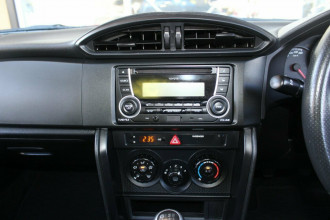 2013 Toyota 86 ZN6 GT Coupe image 27