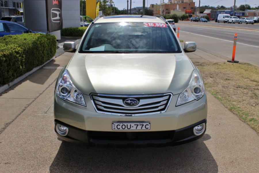 2010 Subaru Outback B5A  2.5i 2.5i - Premium Suv