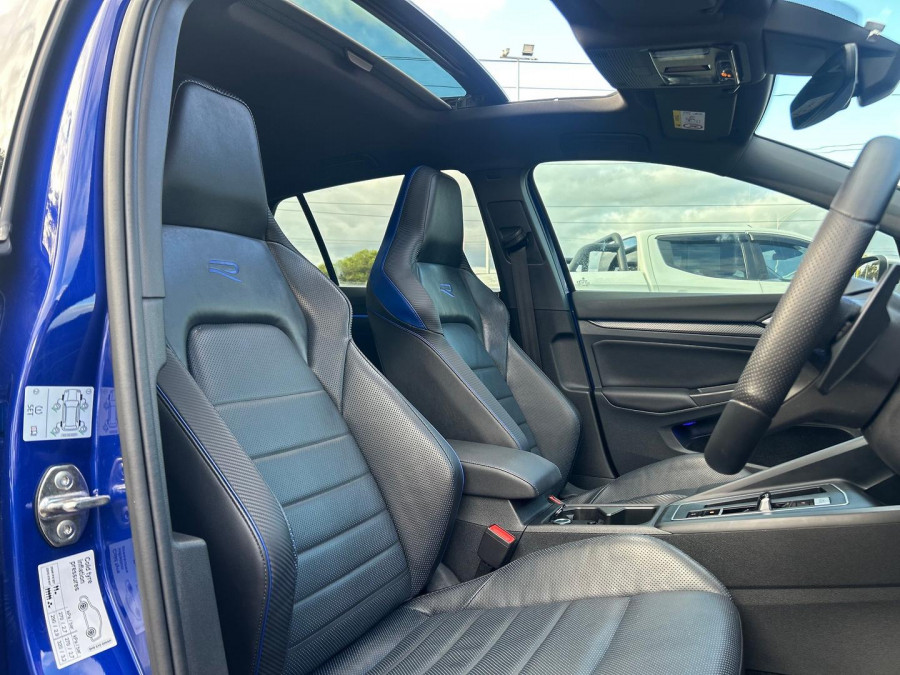 2022 MY22.5 Volkswagen Golf 8 R Hatch Image 25