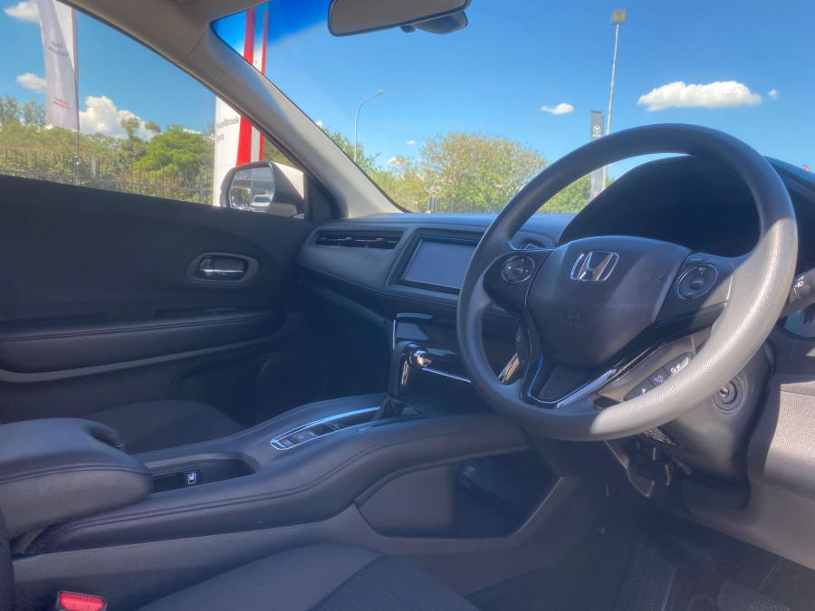 2019 Honda HR-V  VTi SUV Image 10
