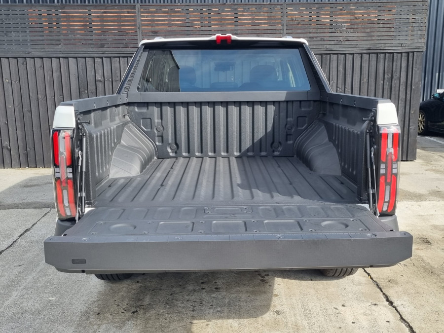 2025 MG U9 Explore Ute Image 20