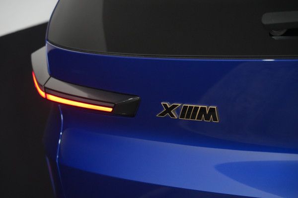 2023 BMW XM V8 Hybrid SUV Image 23