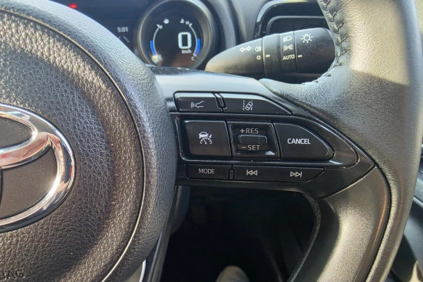 2023 Toyota Yaris Cross MXPB10R GX SUV Image 18
