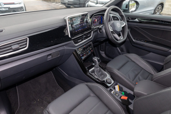 2025 Volkswagen T-Roc D11 140TSI R-Line SUV Image 8