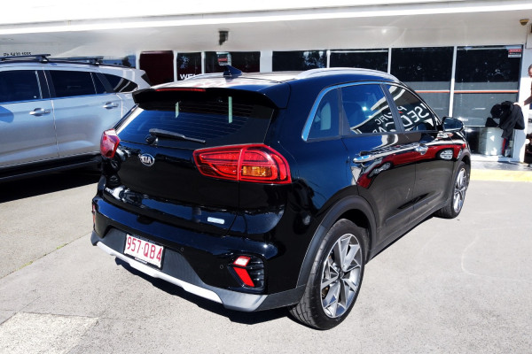 2021 Kia Niro DE Hybrid Sport SUV Image 10