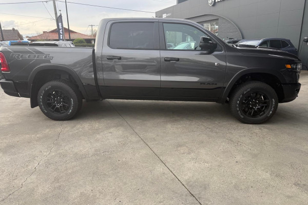 2026 Ram 1500 DT Rebel Hurricane SO Ute Image 6