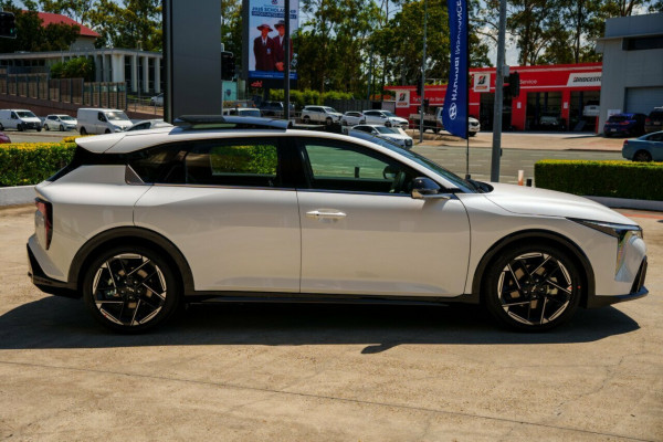 2026 Kia K4 CL4m GT-Line Hatch Image 4