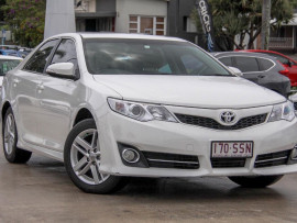 Toyota Camry R ASV50R Atara