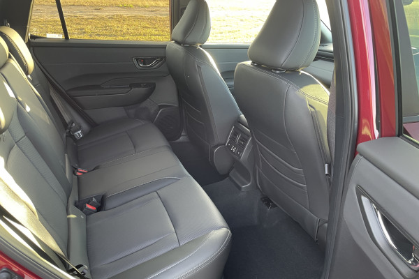 2026 Subaru Outback  7GEN AWD Touring SUV Image 11