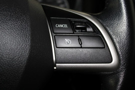 2014 Mitsubishi Outlander ZJ ES Suv