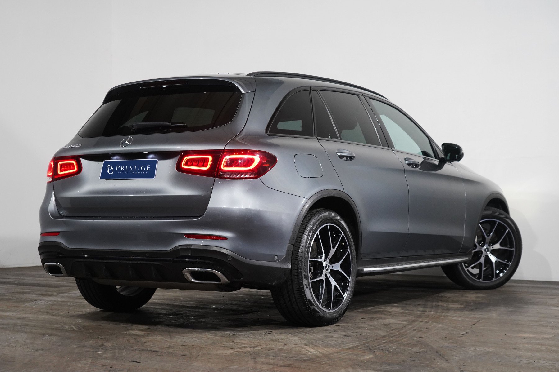 2019 Mercedes-Benz Glc 200 SUV Image 7