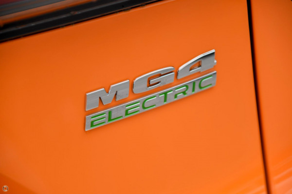 2024 MG MG4 MEH32 Essence 64 Hatch Image 5