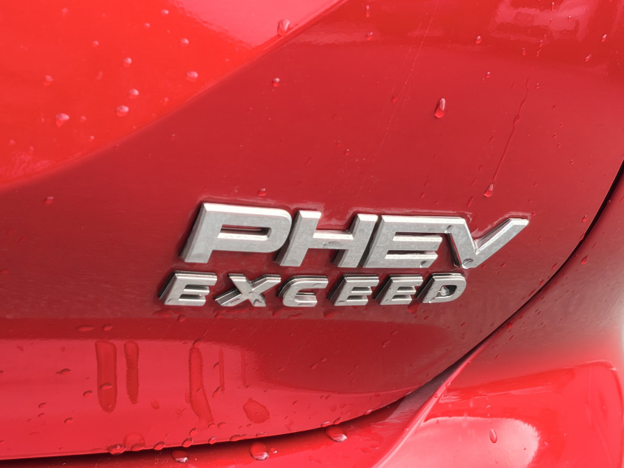 2024 Mitsubishi Outlander ZM PHEV Exceed SUV Image 10