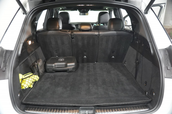 2021 Mercedes-Benz GLE-Class GLE400 d SUV image 31