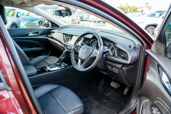 2018 Holden Calais ZB Hatch Image 15