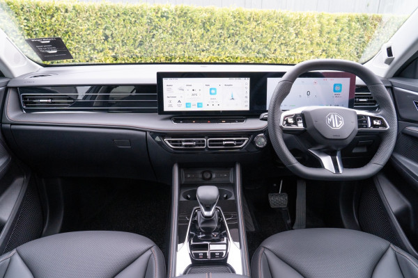 2026 MG HS Essence SUV Image 13