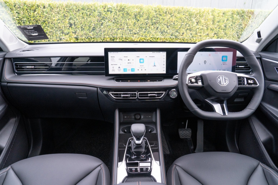 2026 MG HS Essence SUV Image 13