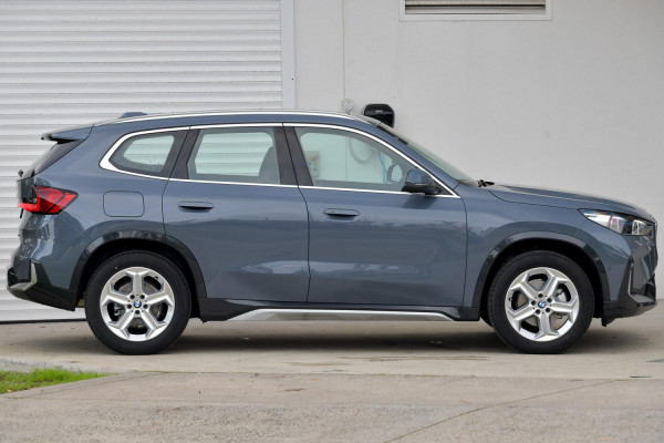 2025 BMW X1 U11 sDrive18i SUV image 3